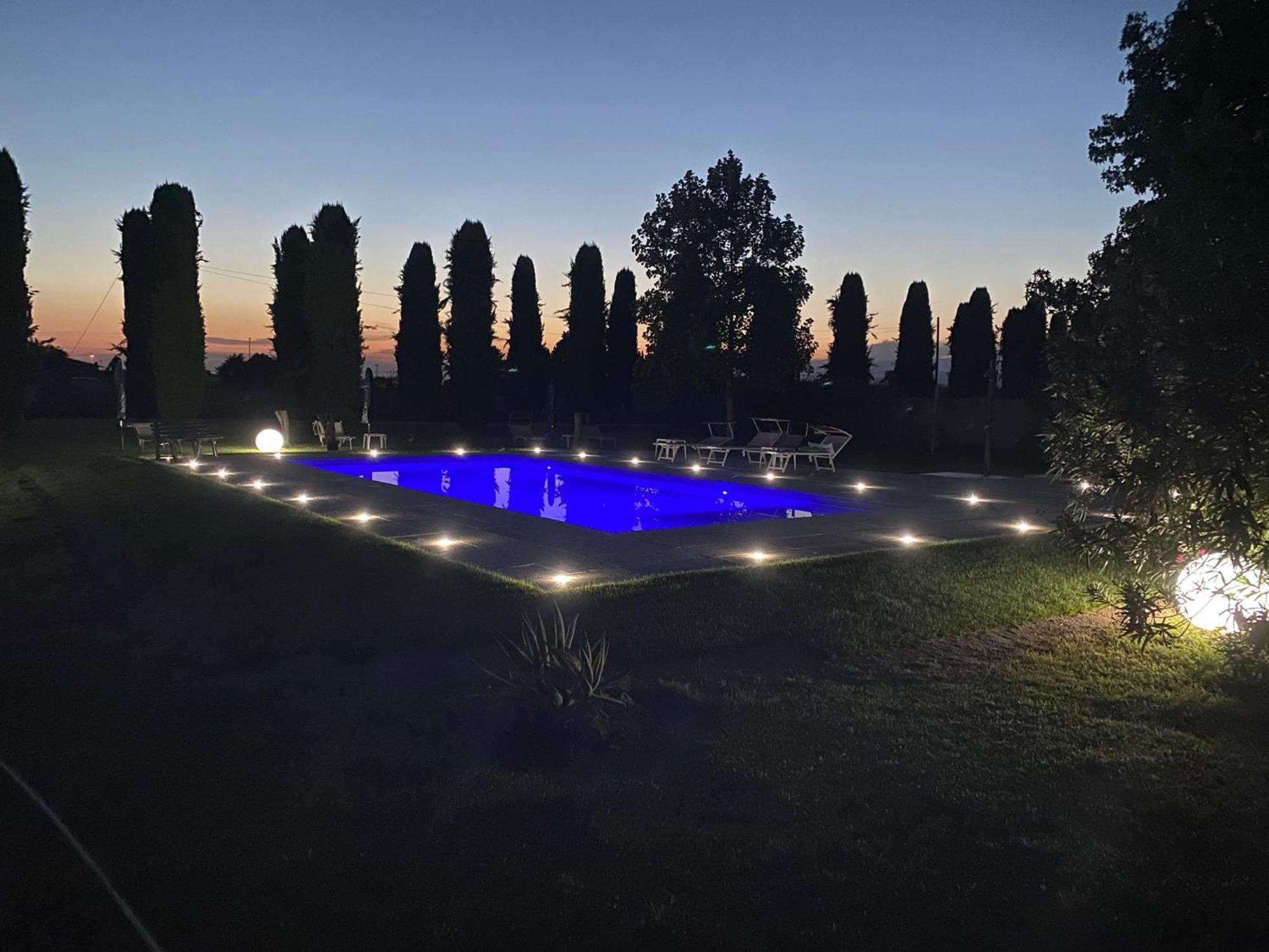 Bb Mambrotta Guest House San Martino Buon Albergo Bagian luar foto
