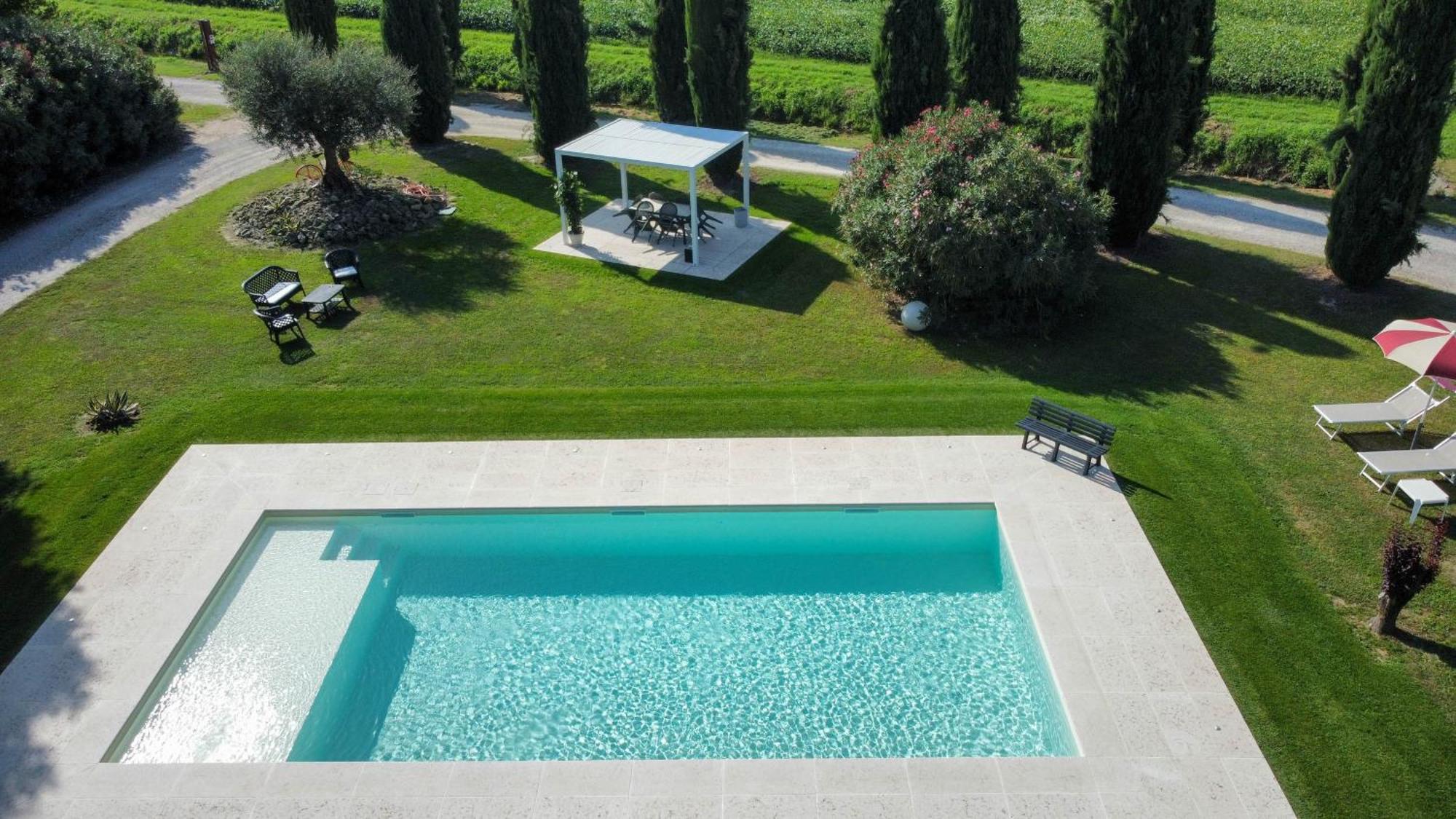 Bb Mambrotta Guest House San Martino Buon Albergo Bagian luar foto